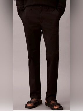 Calvin Klein Men’s Slim Fit Stretch Tapered Chino Pants Black Sz 34X32 NWT